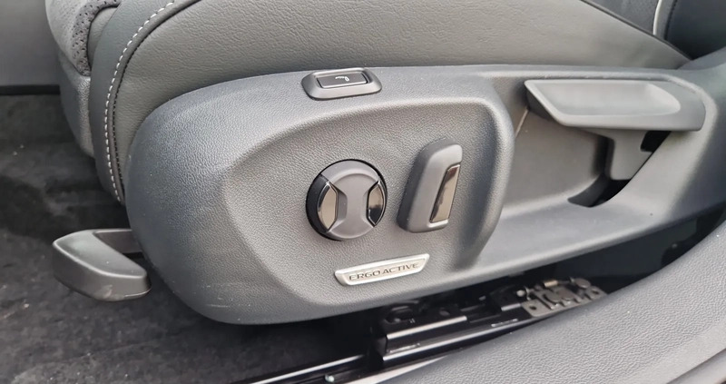Volkswagen Passat cena 178500 przebieg: 10, rok produkcji 2024 z Okonek małe 529
